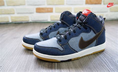 nike dunks denim